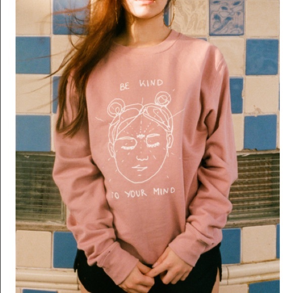 Like New Oversized Crewneck Sweatshirt O&F - Picture 3 of 5